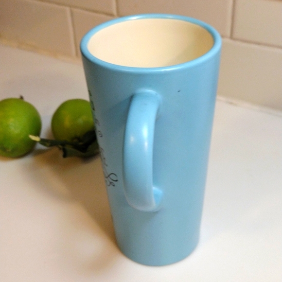 Hallmark "we're not in Kansas anymore" coffee mug - Picture 3 of 5